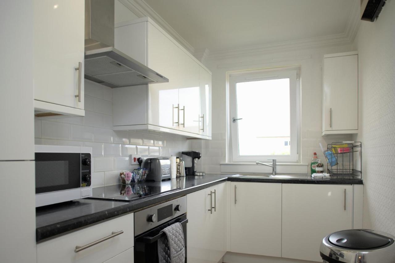 Modern 2-Bed Haven, Free Parking Edimburgo Exterior foto