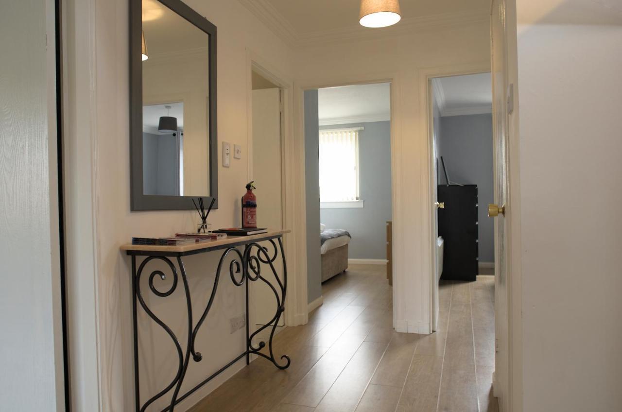Modern 2-Bed Haven, Free Parking Edimburgo Exterior foto